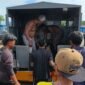 Jenazah korban hendak dibawa ke RSUD Mimika. (Foto: Amatir Warga)