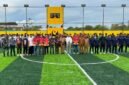 Foto bersama usai pembukaan Kapolda Cup Mini Soccer 2026 tingkat SMA/SMK se-Kabupaten Mimika, Selasa (12/5/2026) di Goldstone Arena Mini Soccer, Jalan Irigasi Ujung, Timika, Papua Tengah. (Foto: Galeri Papua/Endy Langobelen)