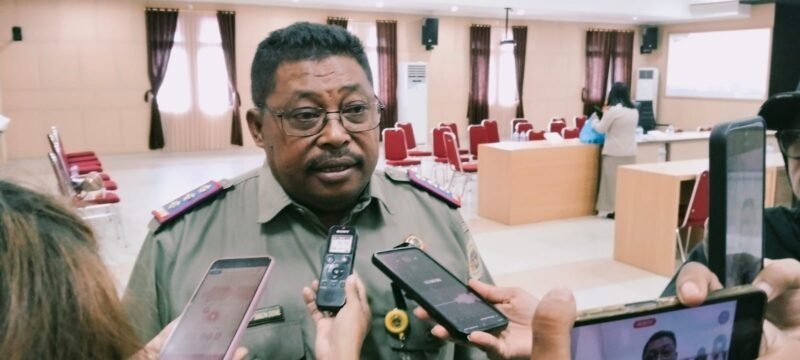 Kepala Kantor Pertanahan Mimika, Yosep Simon Done. (Foto: Galeri Papua/Kevin Kurni)