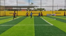 Pertandingan lanjutan Kapolda Cup Season II antara SMA YPPGI dan SMK Hermon, yang berlangsung pada Sabtu (16/5/2026) sore. (Foto: Galeri Papua/Kevin Kurni)