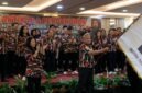 Momen pelantikan pengurus Laskar Merah Putih (LMP) Markas Daerah Papua Tengah, di Ballroom Hotel Horison Diana Timika, Senin (18/5/2026). (Foto: Galeri Papua/Ahmad)