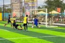 Pertandingan antara SMAN 3 Kokonao melawan SMK Harapan dalam babak semifinal Kapolda Cup II Mini Soccer di Goldstone Arena, Jalan Irigasi, Timika, Rabu (20/5/2026) sore. (Foto: Galeri Papua/Endy Langobelen)
