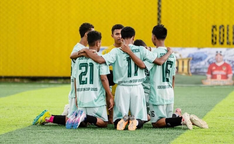 Pemain SMA Taruna selebrasi saat bertanding melawan SMA YPPGI pada Rabu (20/5/2026). (Foto: Istimewa/Fernando Rio)