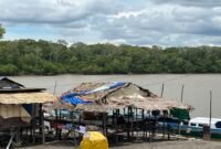 Salah satu kondisi perumahan di area pesisir Kabupaten Mimika, Papua Tengah. (Foto: Istimewa)