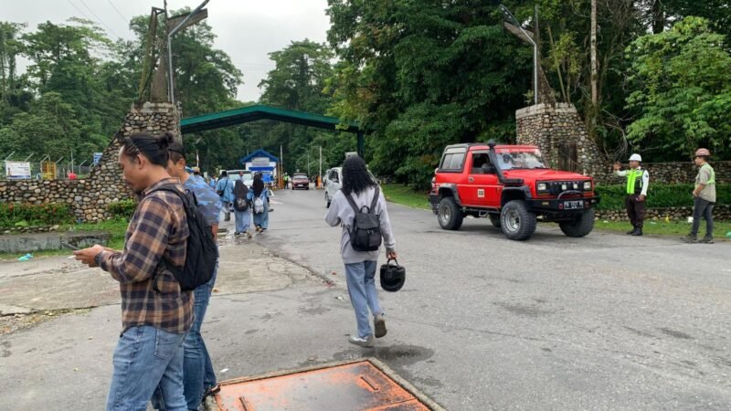 Akses masuk Kuala Kencana terpantau kembali normal pada Kami (4/6/2026). (Foto: Galeri Papua/Ahmad)