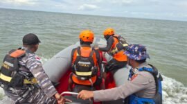 Tim SAR yang hendak diberangkatkan untuk melakukan pencarian. (Foto: Istimewa/SAR Timika)