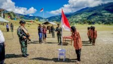 Prosesi kembalinya delapan anggota TPNPB-OPM Kodap XV Ngalum Kupel ke NKRI. (Foto: Istimewa/Koops TNI Habema)