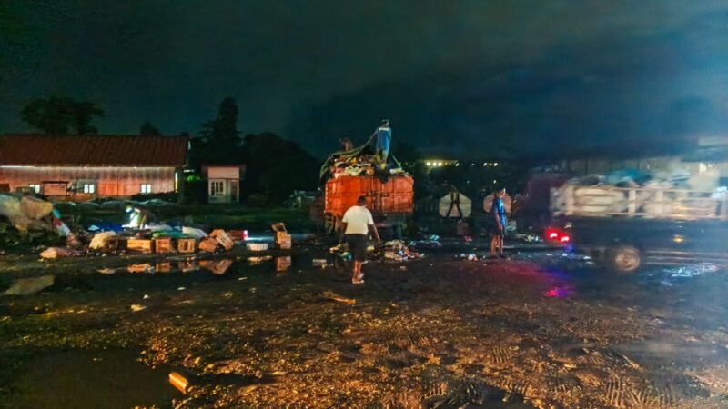 TPS yang menjadi lokasi ditemukannya jenazah bayi di antara tumpukan sampah.( Foto: Galeri Papua/ Kevin Kurni)