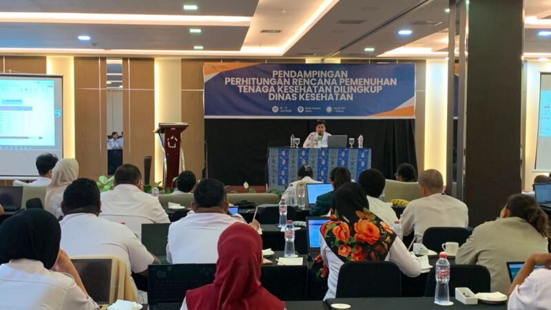 Suasana kegiatan pendampingan perhitungan rencana pemenuhan tenaga kesehatan di Ballroom Hotel Horison Diana, Timika, Rabu (17/6/2026). (Foto: Galeri Papua/Ahmad)
