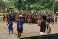 Suasana di lokasi perang Kampung Amole, Distrik Kwamki Narama. (Foto: Istimewa)