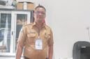 Kepala SMP Negeri 7 Mimika, Yosep Randanan. (Foto: Galeri Papua/Kevin Kurni)
