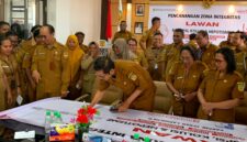 Suasana pertemuan jajaran Disdukcapil Kabupaten Mimika dalam rangka pencanangan zona integritas lawan Korupsi, Kolusi, dan Nepotisme di aula Kantor Disdukcapil, Selasa (23/6/2026). (Foto: Galeri Papua/Ahmad)