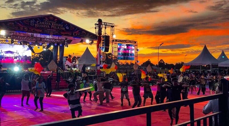 Gladi resik kegiatan Festival Cahaya Kreasi Pelajar Papua Tengah di Nabire, Selasa (23/6/2026) sore. (Foto: Galeri Papua/Endy Langobelen)