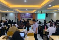 Kegiatan Sosialisasi Pelaksanaan Medical Check Up (MCU) bagi kelompok usia produktif yang digelar di Ballroom Hotel Grand Tembaga, Timika, Rabu (24/6/2026). (Foto: Galeri Papua/Ahmad)