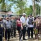 Proses penyelesaian perang adat di Kampung Amole, Distrik Kwamki Narama, Mimika, Papua Tengah, Rabu (24/6/2026). (Foto: Istimewa)