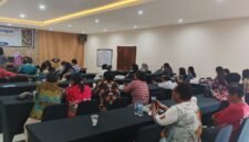Suasana kegiatan pengembangan Kelompok Kader Asuhan Mandiri Toga di Hotel Serayu, Kamis (25/6/2026). (Foto: Galeri Papua/Kevin Kurni)
