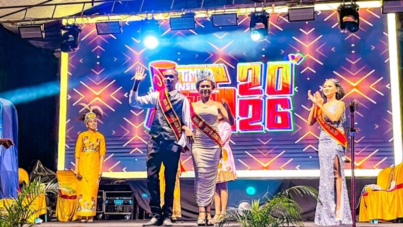 Oktovina Syavina Yani dan Boobby Ronaldo Taggarery terpilih sebagai juara I Duta TIFA 2026. (Foto: Galeri Papua/Endy Langobelen)