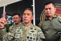 Panglima Komando Gabungan Wilayah Pertahanan III, Letjen TNI Lucky Avianto. (Foto: Galeri Papua/Endy Langobelen)