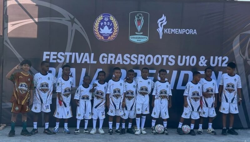 Tim SSB Amungsa FC saat sebelum bertanding melawan AGAS, tim asal Sumatera. (Foto: Istimewa)