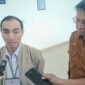 Kepala Inspektorat Mimika, Dr. Drs. Dwi Cholifah bersama Pengawas dari Badan Pengawasan Keuangan dan Pembangunan (BPKP) Provinsi Papua Tengah, Fathul Huda Yusuf Ukhrowi. (Foto: Galeri Papua/Kevin Kurni)