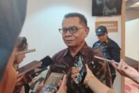 Kepala Dinas Kesehatan Mimika, Godfried Maturbongs. (Foto: Galeri Papua/Kevin Kurni)