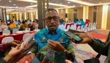 Kepala Kantor Wilayah (Kakanwil) Hukum Papua, Anthonius M. Ayorbaba. (Foto: Ahmad)