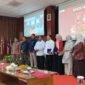 Foto bersama para narasumber kegiatan seminar bertajuk 