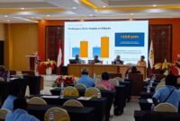 Anggota KPU Mimika, Hinorimus Kia Ruma, mengingatkan tingginya partisipasi pemilih di atas 100 persen harus diiringi penghitungan suara yang jujur serta akurat. Pesan itu disampaikan dalam Forum Diskusi Politik