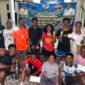 Para juara Turnamen Gawang Mini Himpunan Pemuda Mahasiswa Mamberamo Raya Cup I berfoto bersama panitia usai penyerahan piala di Asrama Mahasiswa Kabupaten Mamberamo Raya, Kota Jayapura, 21 Juli 2025. Turnamen perdana ini diikuti 27 tim dari dua kategori, putra dan putri. dok, panitia.