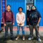 Dari kanan, Ketua Tim Kuasa Hukum LBH Tong Pu Ruang Aman, Gilbert Rumboirusi, S.H., M.H.; JR selaku korban; dan Muhammad Kevin Mus sebagai advokat. (Foto: Dok. Tong Pu Ruang Aman)