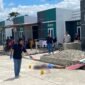 Proses olah TKP oleh aparat kepolisian Kompleks Perumahan Raffles Residence 3, Blok M, Jalan Irigasi Ujung, Kabupaten Mimika, Papua Tengah, Minggu (2/8/2026). (Foto: Istimewa/Faris)