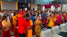 Pasangan yang mengikuti nikah massal dan isbat nikah terpadu di Graha Eme Neme Yauware, Rabu (5/8/2026). (Foto: Galeri Papua/Ahmad)