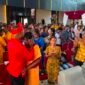 Pasangan yang mengikuti nikah massal dan isbat nikah terpadu di Graha Eme Neme Yauware, Rabu (5/8/2026). (Foto: Galeri Papua/Ahmad)