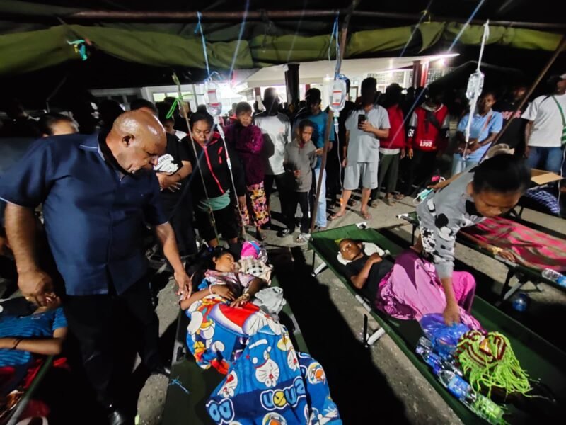 Sejumlah siswa di Jayapura dilaporkan mengalami mual, muntah, pusing, kram perut hingga diare setelah mengonsumsi makanan dari dapur Satuan Pelayanan Pemenuhan Gizi (SPPG). (Foto: Galeri Papua/Ikbal Asra)