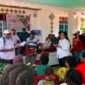 Potret pelayanan Pojok Nongkrong di halaman Kantor Distrik Kuala Kencana, Mimika, Papua Tengah, Rabu (12/8/2026). (Foto: Galeri Papua/Ahmad)