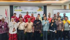 Foto bersama pada pembukaan kegiatan penilaian puskesmas yang diselenggarakan Dinas Kesehatan Kabupaten Mimika di Ballroom Hotel Horison Ultima Timika, Jumat (14/8/2026). (Foto: Istimewa)