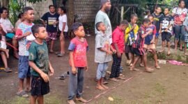 Sejumlah perlombaan rakyat diikuti anak-anak serta pemuda dari berbagai RT dan RW di Kampung Waena. (Foto: Istimewa)