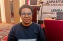 Kepala Bidang Penataan dan Peningkatan Kapasitas Lingkungan Hidup (PPKLH) DLH Mimika, Maria Leisubun. (Foto: Galeri Papua/Kevin Kurni)