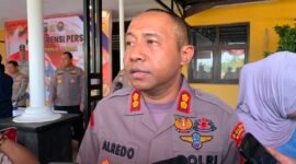 Kapolres Mimika AKBP Alredo Agustinus Rumbiak saat diwawancarai awak media di Mapolres Mimika, Senin, 10 Agustus 2026. GaleriPapua/Ahmad