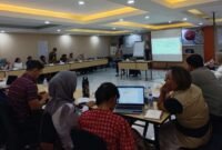 Dinas Kesehatan Kabupaten Mimika melaksanakan pelatihan tata laksana malaria bagi para tenaga medis. (Foto: Istimewa/Martha)