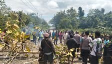Pemalangan di Distrik Mimika Tengah, Kabupaten Mimika, Papua Tengah, yakni Kampung Kaugapu dan pertigaan Kampung Mioko, pada Selasa (1/9/2026). (Foto: Istimewa)