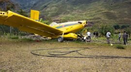 Pesawat Aman Air dengan nomor registrasi PK-WNU tergelincir saat melakukan pendaratan di Bandara Mulia, Kabupaten Puncak Jaya, Papua Tengah, Selasa (15/9/2026). (Foto: Istimewa)