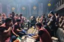 Tim gabungan Polres Mimika menggelar pemeriksaan dan tes urine bagi pekerja serta pengunjung tempat hiburan malam dalam Operasi Antik Noken 2026 di Timika, Papua Tengah, Sabtu (19/9/2026). (Foto: Istimewa)