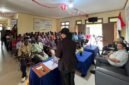 Program Nikah Massal OAP dan Layanan Jempol Adminduk yang digelar Disdukcapil Mimika di pesisir Mimika Barat dan Mimika Barat Tengah dalam rangka HUT Kabupaten Mimika ke-30, Minggu (20/9/2026). (Foto: Disdukcapil Mimika)