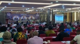 Suasana workshop yang diselenggarakan oleh LMA Tsingwarop di Ballroom Hotel Horison Diana Timika, Jumat (25/9/2026). (Foto: Galeri Papua/Ahmad)