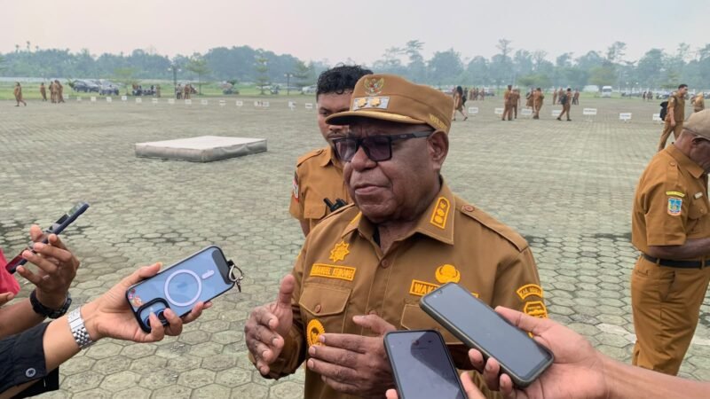 Wakil Bupati Mimika, Emanuel Kemong. (Foto: Galeri Papua/Ahmad)
