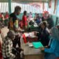 Suasana kegiatan pelayanan Jemput Bola Adminduk di Kampung Amamapare, Distrik Mimika Timur Jauh, Mimika, Papua Tengah, Sabtu (3/10/2026). (Foto: Galeri Papua/Ahmad)