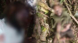 Dua anggota kelompok bersenjata OPM Kodap Sorong Raya yang tewas dalam kontak tembak dengan personel gabungan Koops TNI Habema di Distrik Aifat Selatan, Kabupaten Maybrat, Papua Barat Daya, Sabtu (3/10/2026). (Foto: Koops TNI Habema)