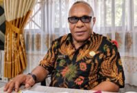 Pelaksana Harian (Plh) Kepala Dinas Kesehatan Kabupaten Mimika, Marselino Mameyau. (Foto: Istimewa)