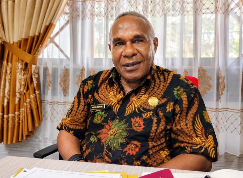 Pelaksana Harian (Plh) Kepala Dinas Kesehatan Kabupaten Mimika, Marselino Mameyau. (Foto: Istimewa)